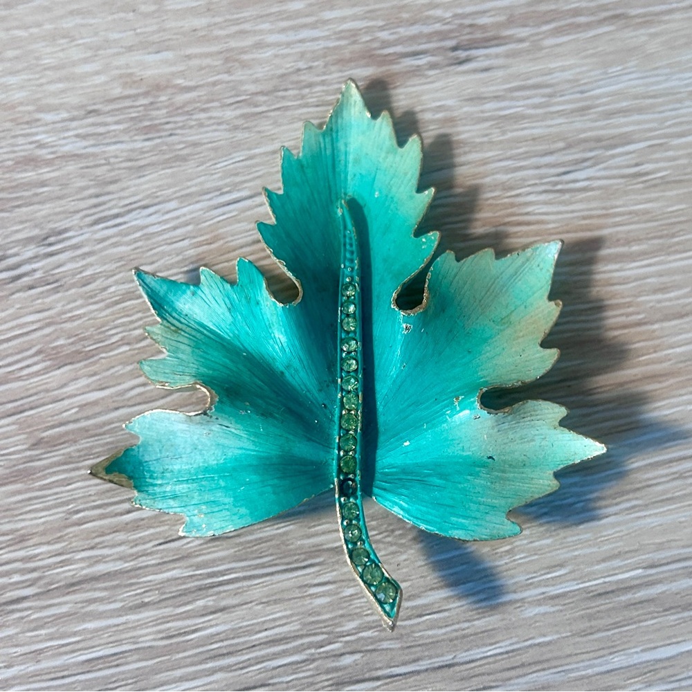 Green Leaf Brooch with Rhinestones